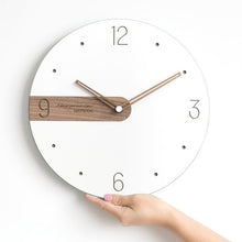 Load image into Gallery viewer, The wall clock