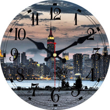 Load image into Gallery viewer, The wall clock
